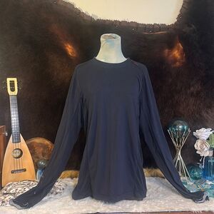 Lululemon shirt XL (1700)